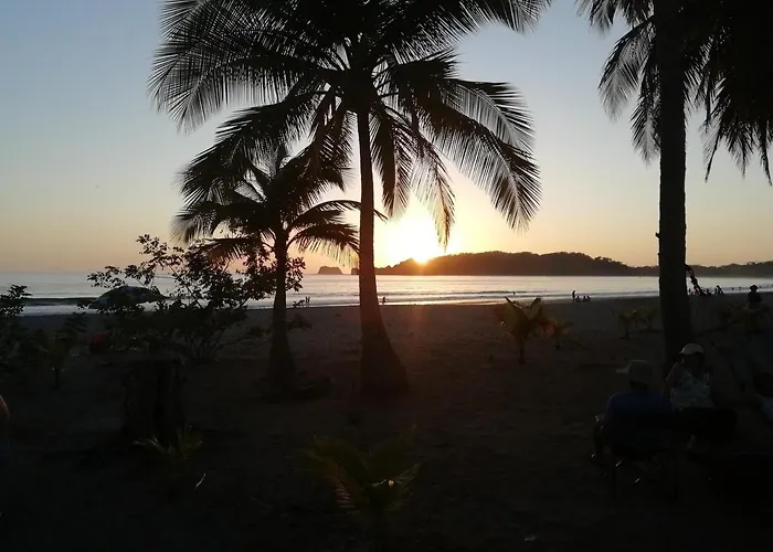 Nidos Paradise's